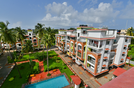 Monarch Suites